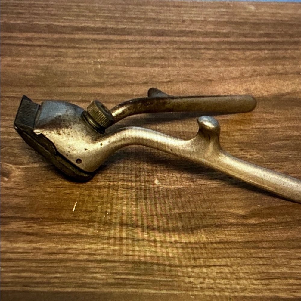 Vintage Manual Hair Clipper Metal Finish Vintage 1940 Barber - Picture 2 of 7